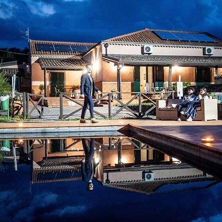Le Case Del Merlo Turismo Rurale มีโล ภายนอก รูปภาพ